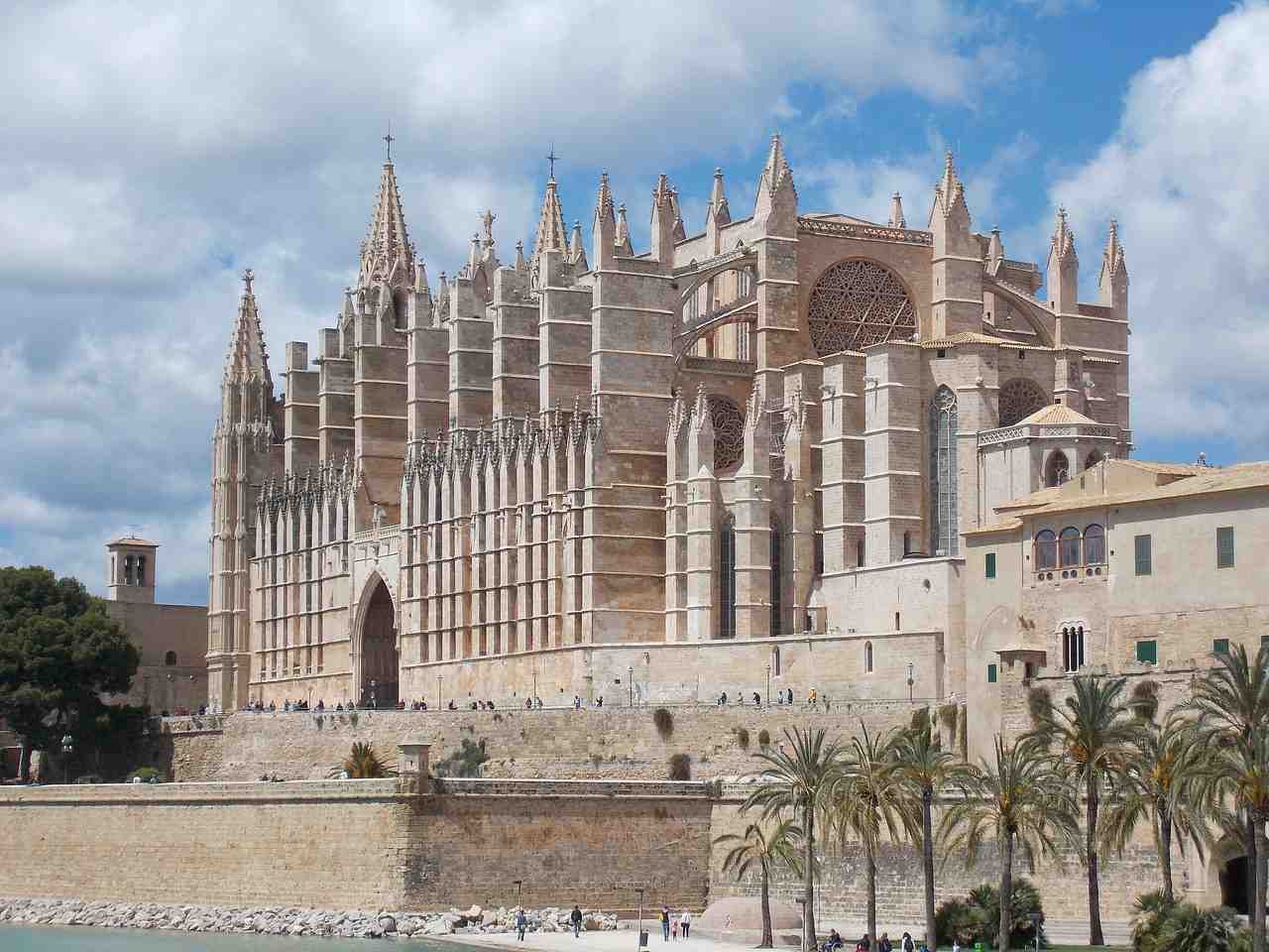 cathédrale de saint mary, palma, mallorca